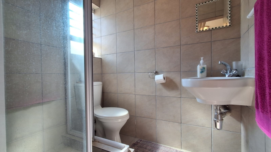 3 Bedroom Property for Sale in Stilbaai Wes Western Cape